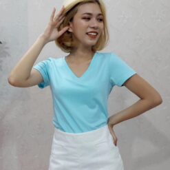 áo thun cổ tim nữ màu thiên thanh