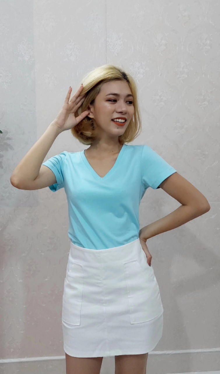 áo thun cổ tim nữ màu thiên thanh