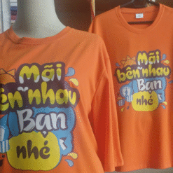 áo nhóm màu cam mai bên nhau
