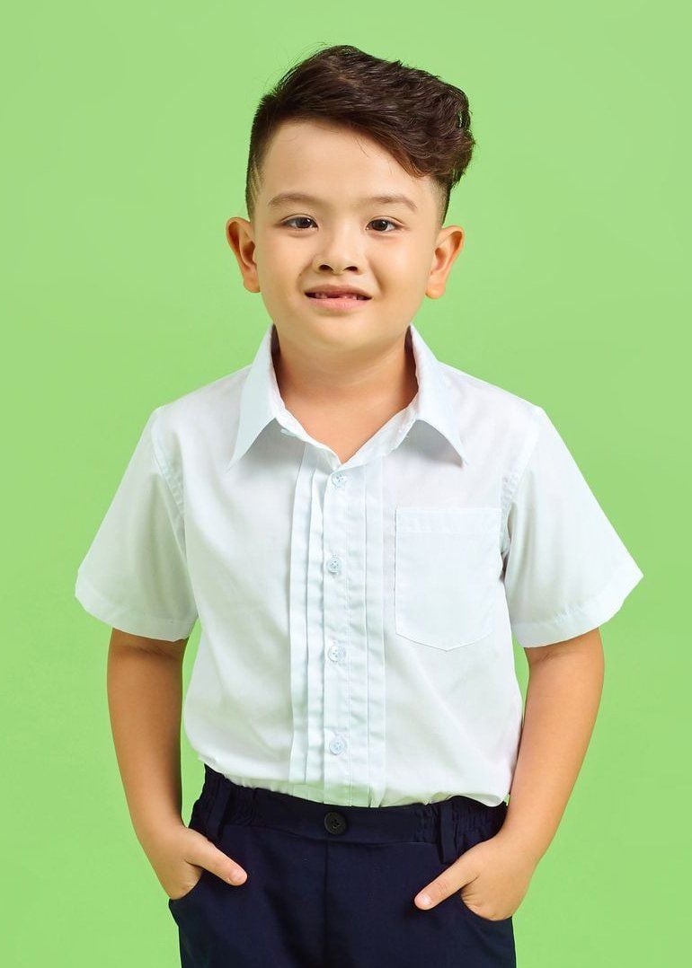 Khám Phá Những Xu Hướng Mới Và Tiêu Chuẩn Cao Cấp Về Áo Đồng Phục Học Sinh Tiểu Học – Nguyên Tắc Thể Hiện Phong Cách và Tinh Thần Trường Học